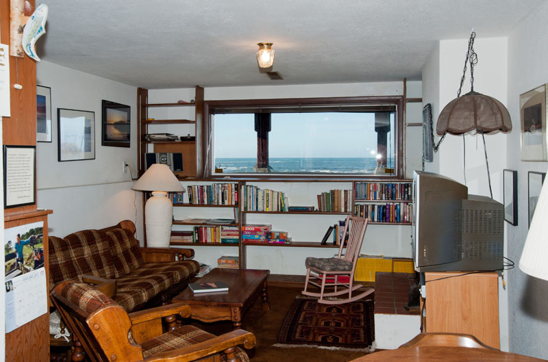 photo of gameroom
